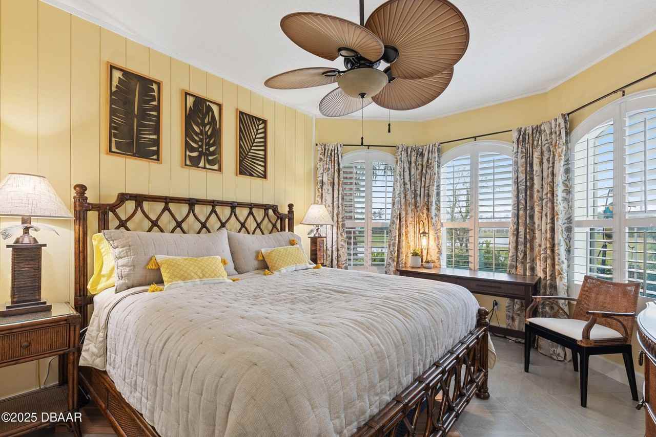 1046 Sea Shell Ct - Photo 6 of 50