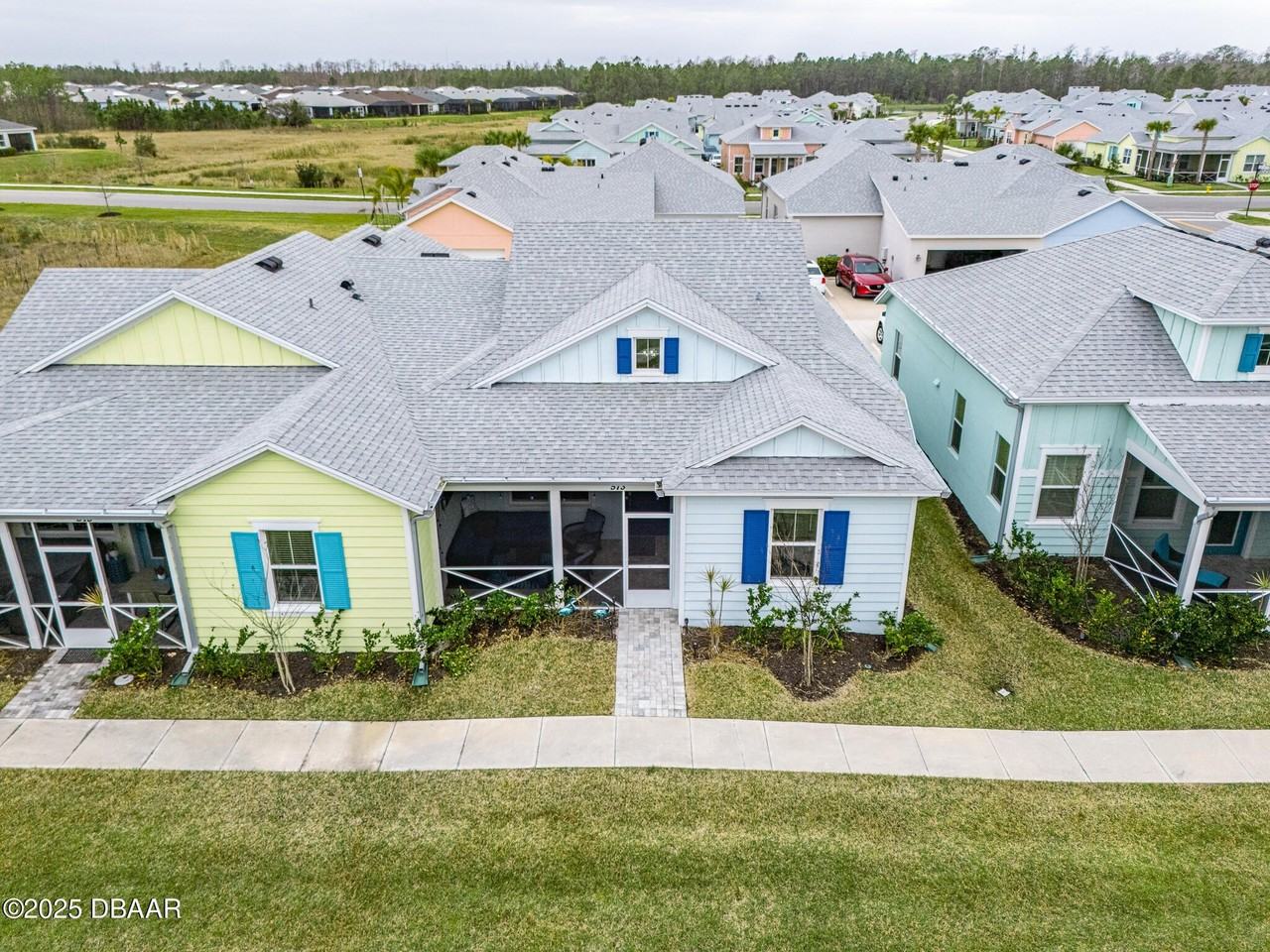 573 High Tide Lane - Photo 5 of 50