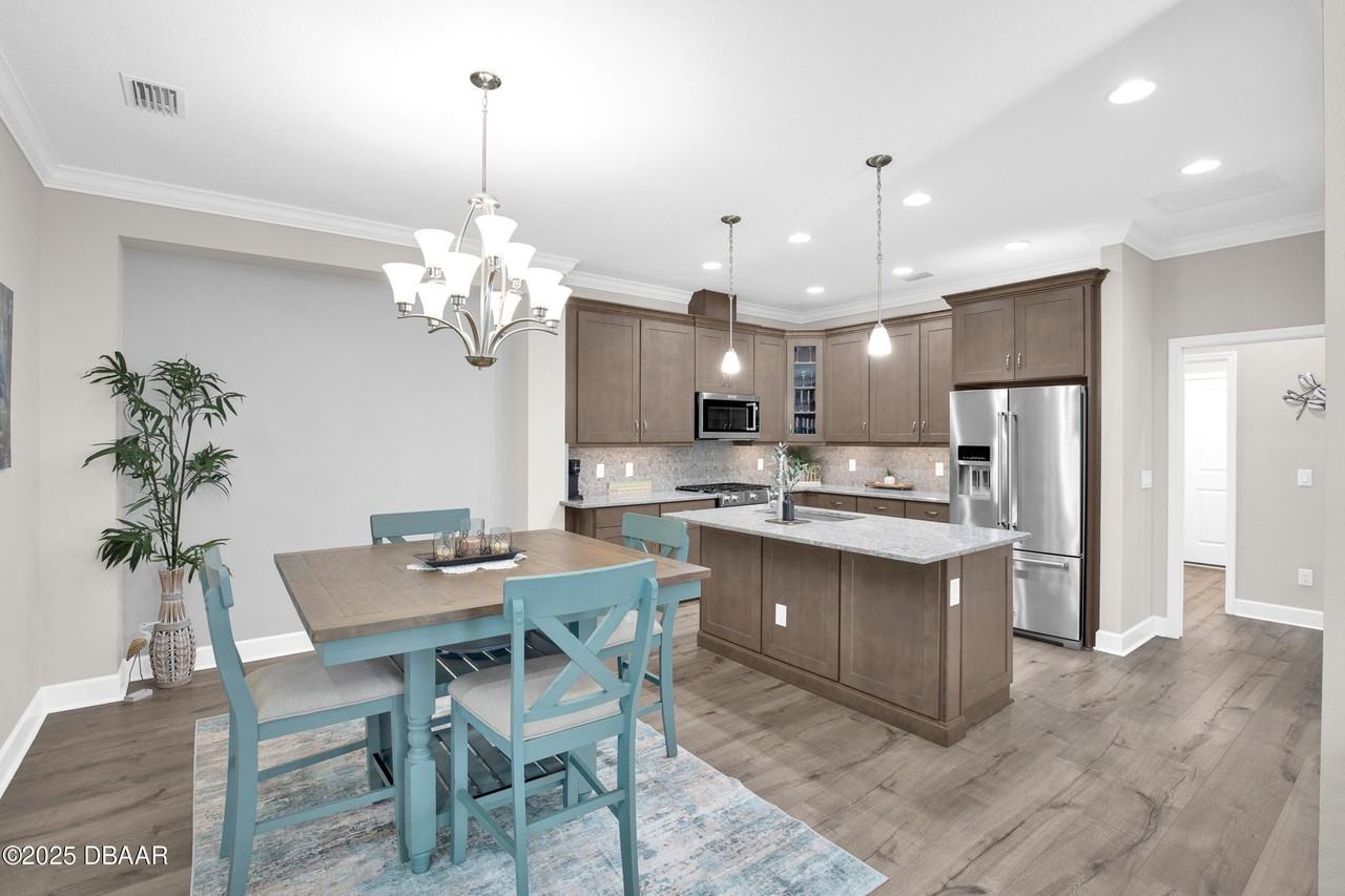 341 Good Life Way - Photo 4 of 40