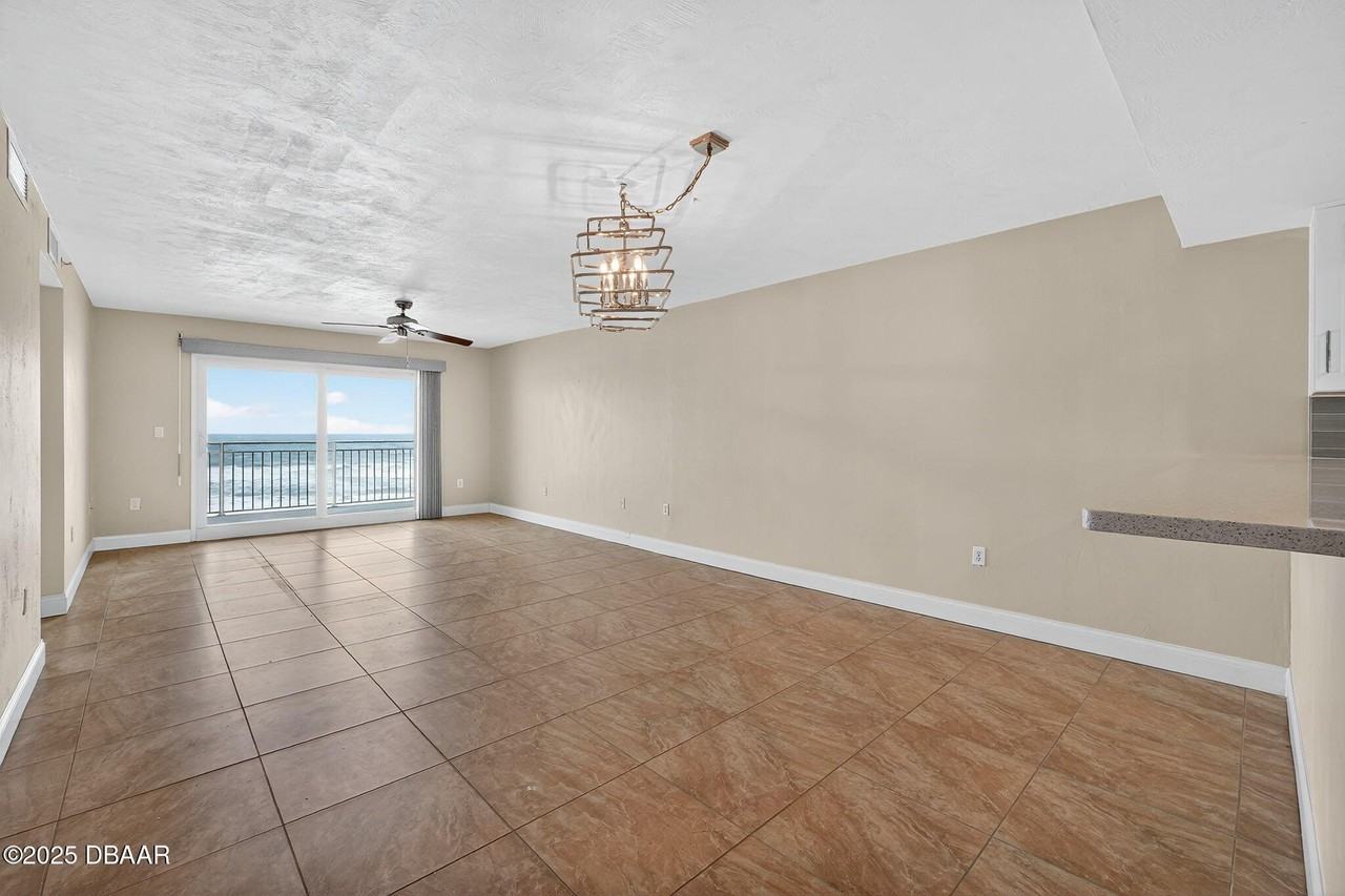 3333 South Atlantic Avenue #505 - Photo 4 of 37