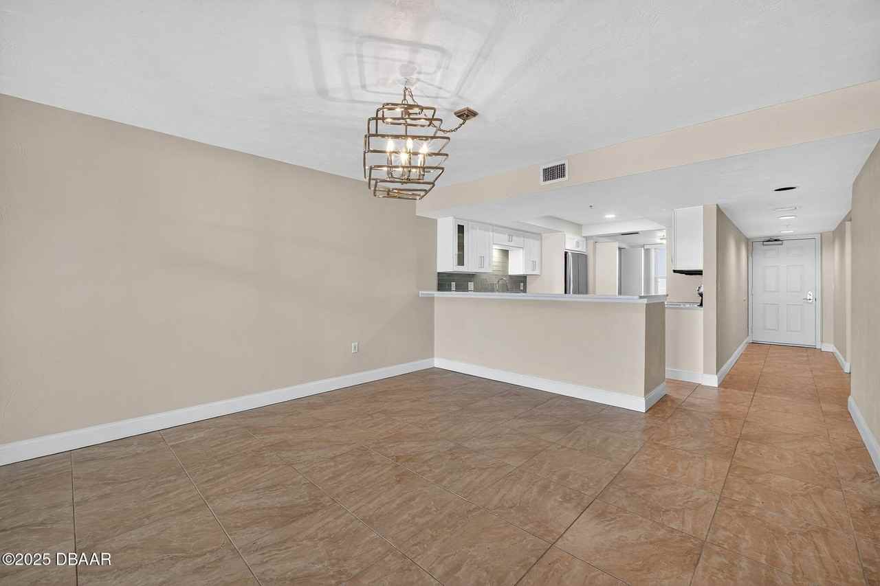 3333 South Atlantic Avenue #505 - Photo 5 of 37