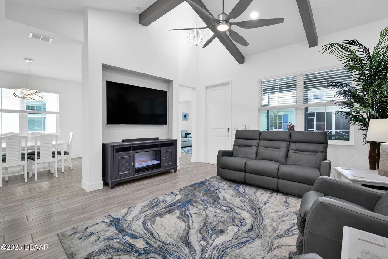 243 Hang Loose Way - Photo 6 of 43