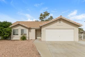 featured image of 390 Lombardy Cir