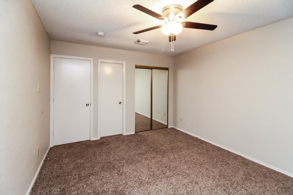 635 Las Brisas Dr - Photo 7 of 15