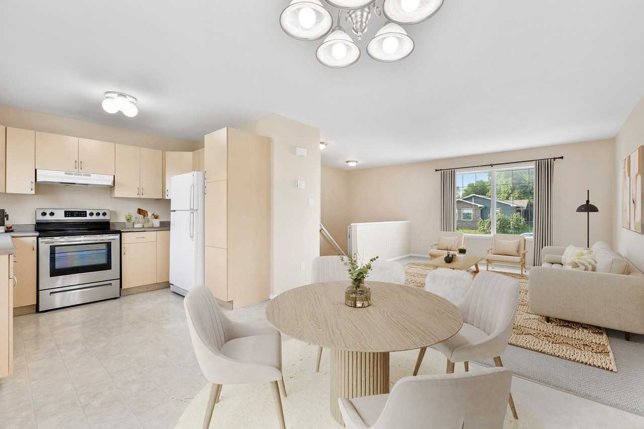 35 Fourth Avenue North - Photo 2 of 19