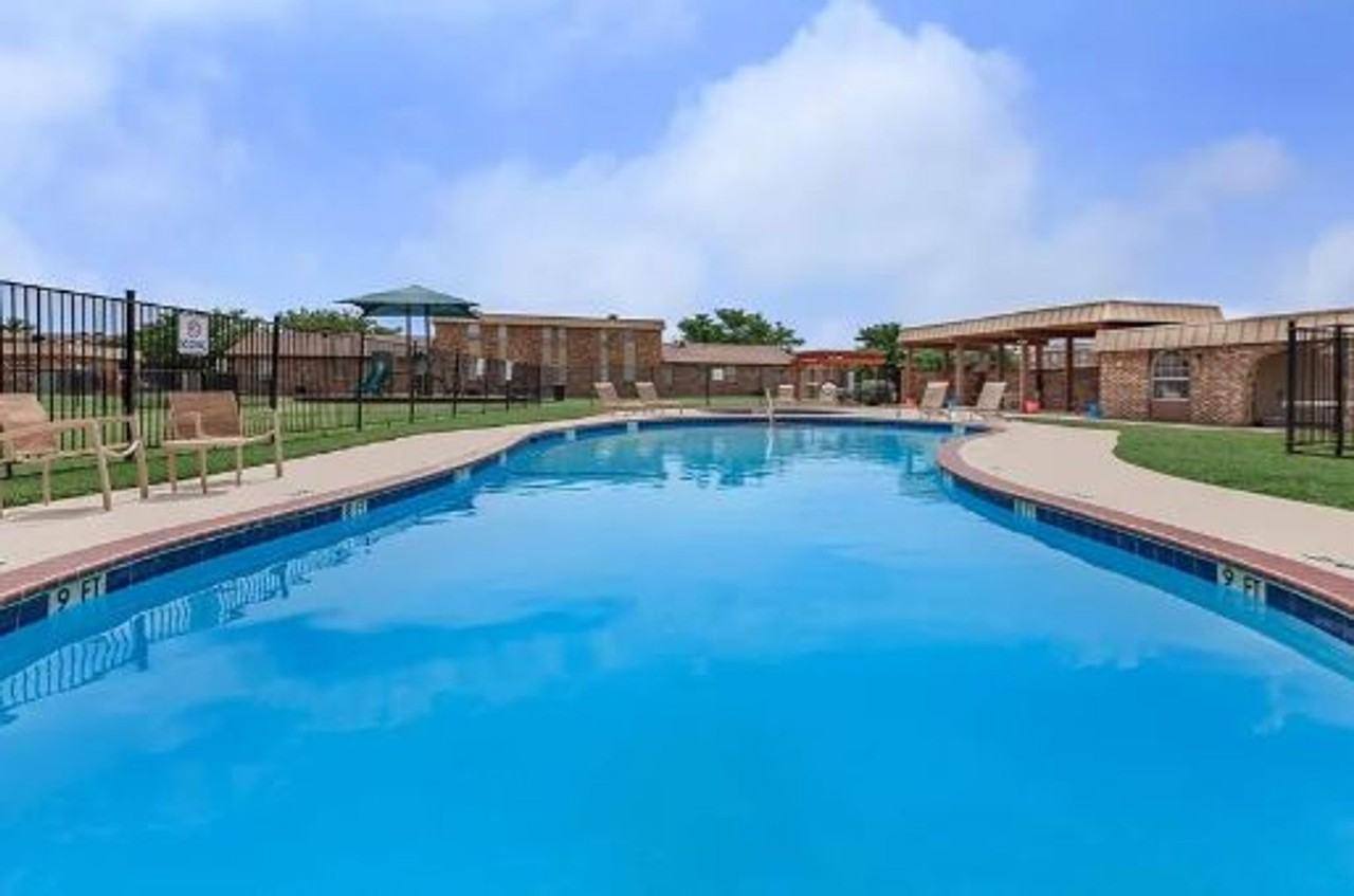 443 - Sheppard's Edge Apartments - Photo 2 of 9