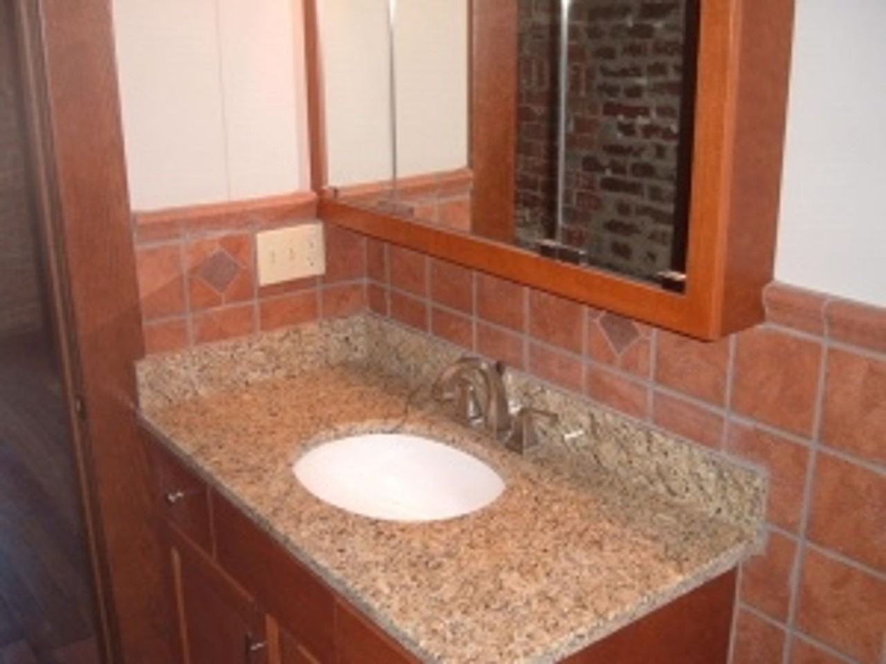 111 - 113 W. 7th Street - Photo 4 of 4