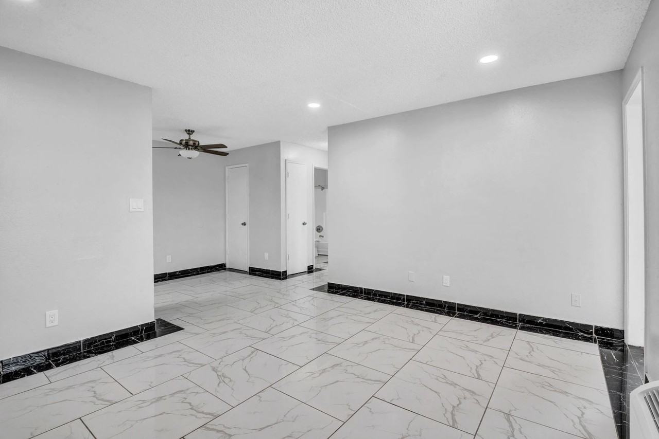 Fountain Oaks Apartments - Photo 6 of 23