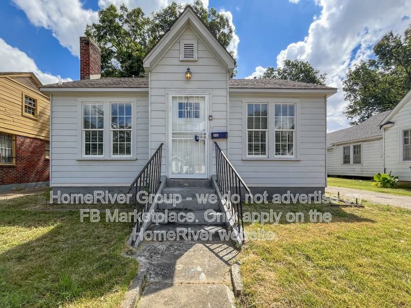 646 N Hollywood St - Photo 2 of 22