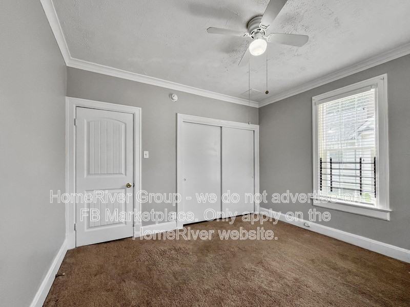 646 N Hollywood St - Photo 7 of 22