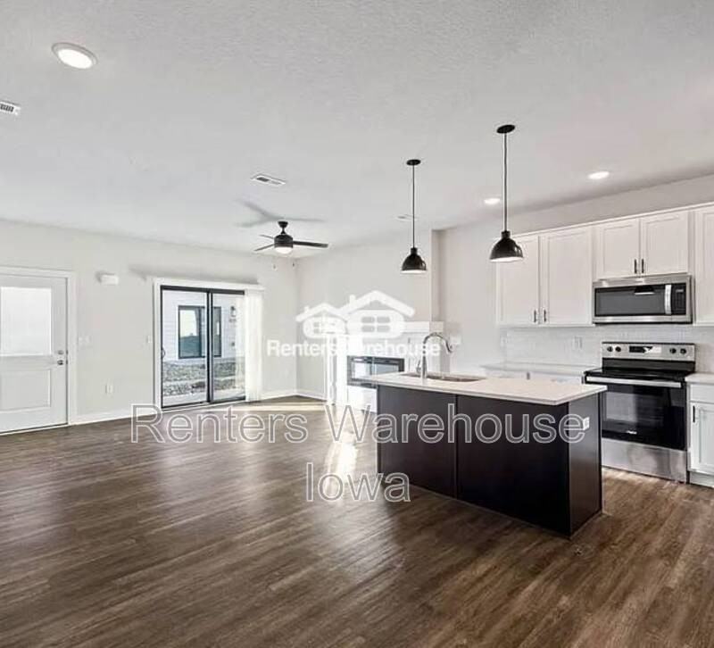 3652 Ne Marissa Ln - Photo 5 of 17