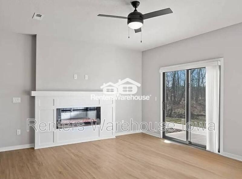 3652 Ne Marissa Ln - Photo 7 of 17