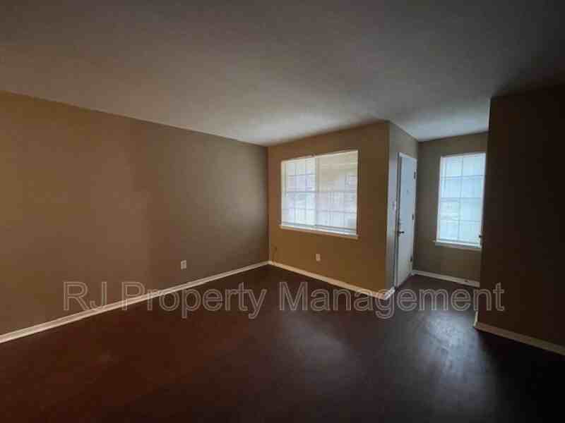 3432 Powell Ave - Photo 2 of 13