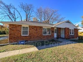 704 N Pearl St - Photo 1 of 1