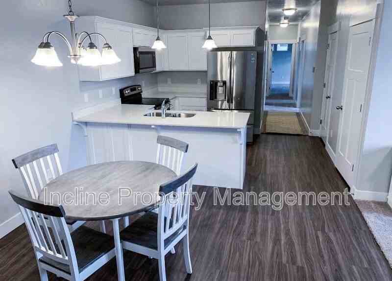 3795 South Parkway Lane #202 - Photo 2 of 9