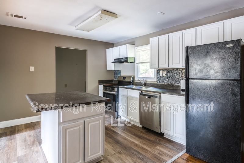 2833 Cardo Dr Nw - Photo 2 of 24