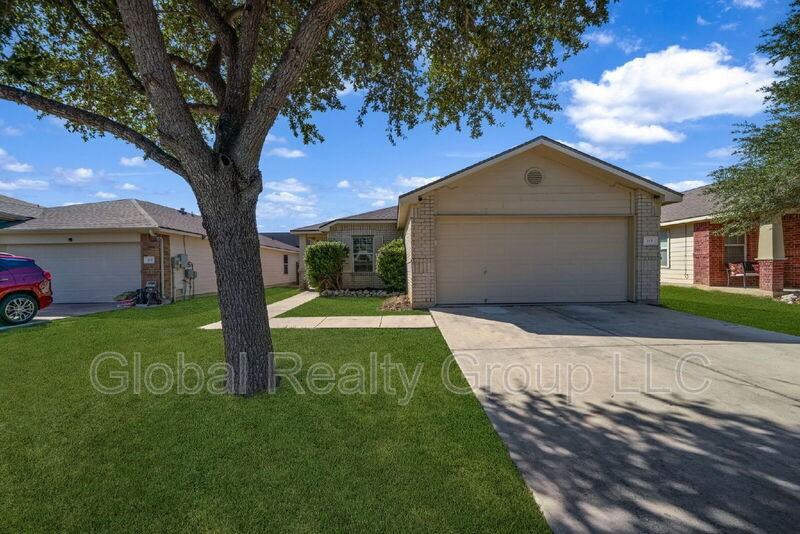 113 Bronco Bnd - Photo 2 of 26