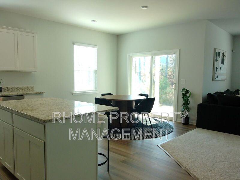 3026 Birdsong Ave - Photo 3 of 40