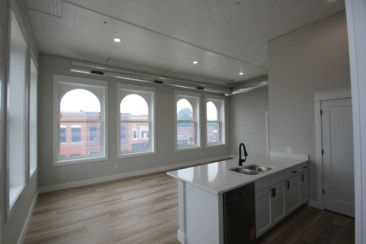 113 E Main St #1 - Photo 3 of 23