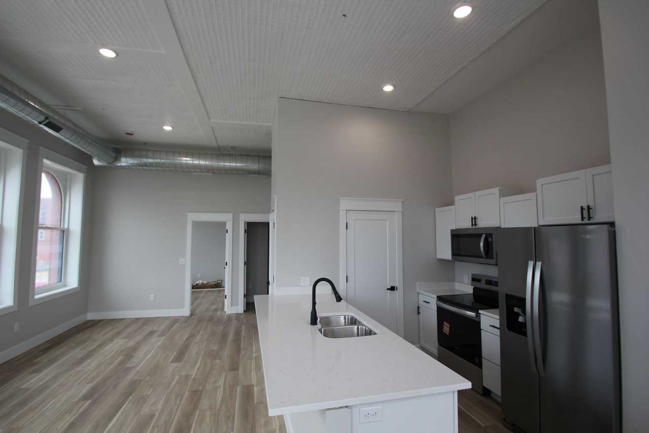 113 E Main St #1 - Photo 4 of 23
