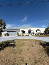 711 Se 33rd Ter - Photo 1 of 1