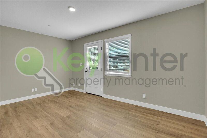 3037 San Diego Way - Photo 5 of 17