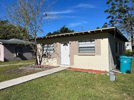 featured image of 1339 Winnifred Street