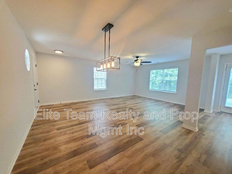 5709 Kelden Walker Ln - Photo 6 of 20