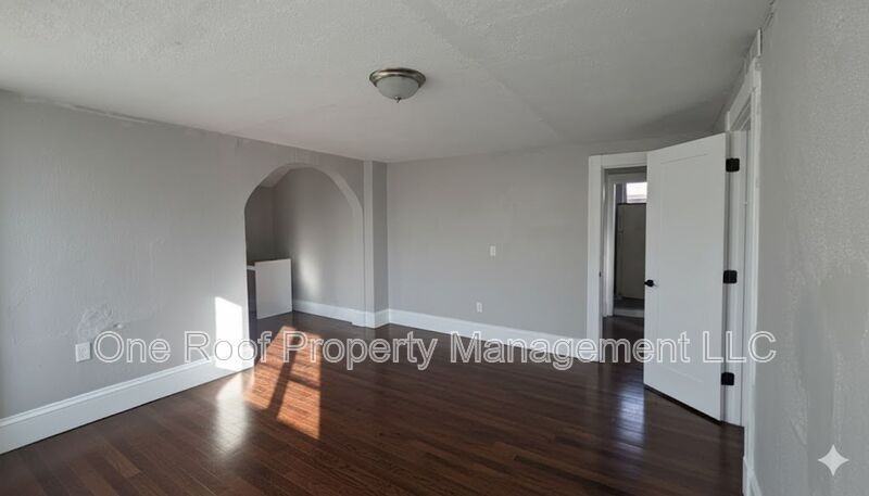 716 Indiana Avenue #2 - Photo 2 of 5