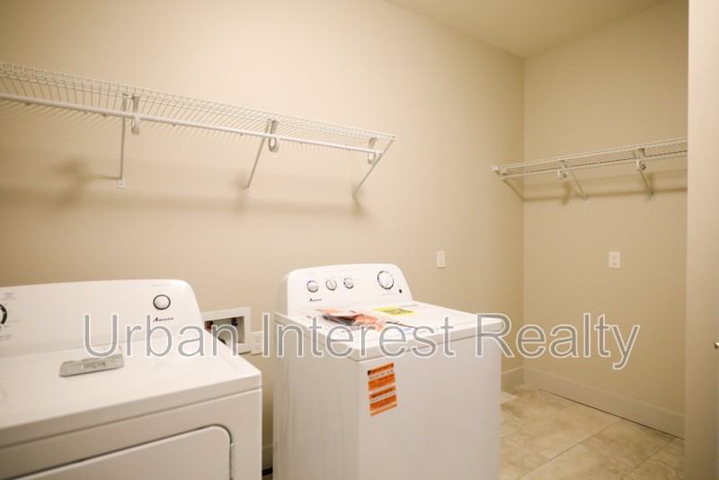 15 Palm St #B - Photo 7 of 22