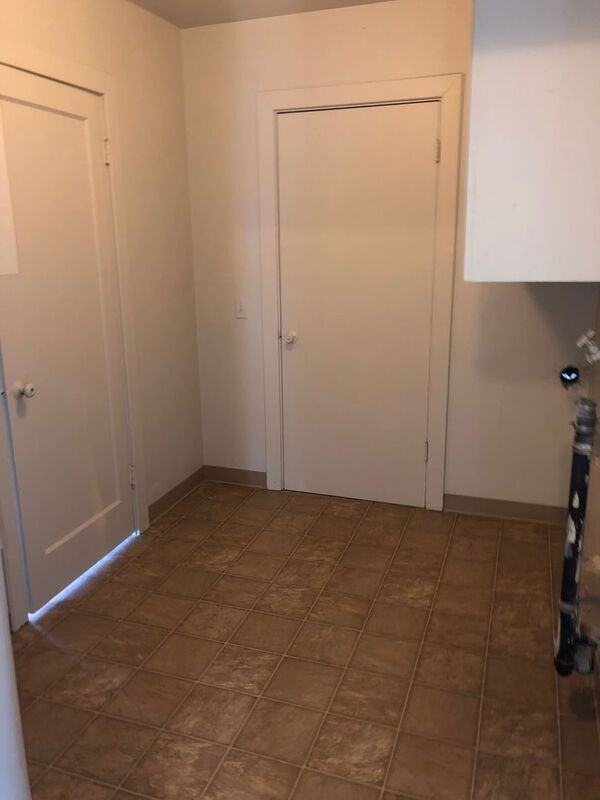 2189 Hilyard St - Photo 2 of 14