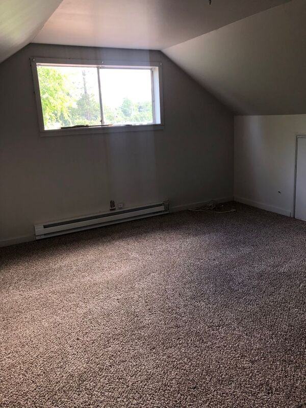 2189 Hilyard St - Photo 4 of 14