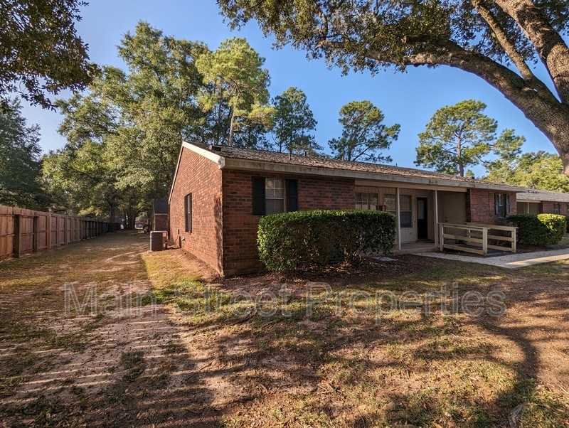 6288 Hamilton Bridge Rd #301