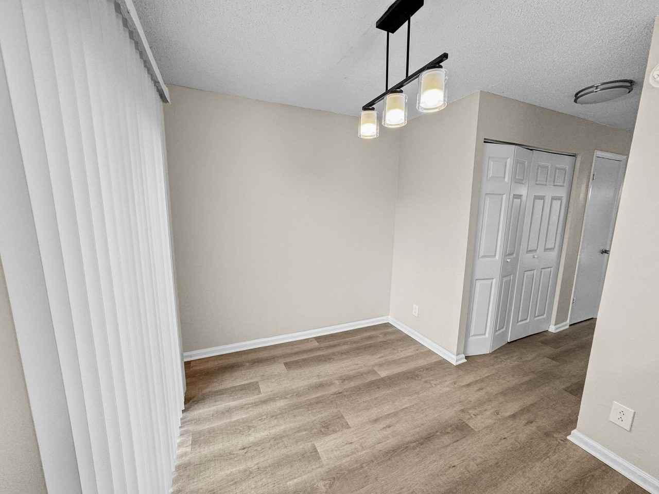 Kensington Townhomes - Photo 4 of 21