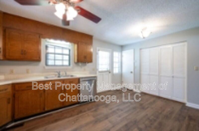 5902 Fort Sumter Drive - Photo 2 of 20