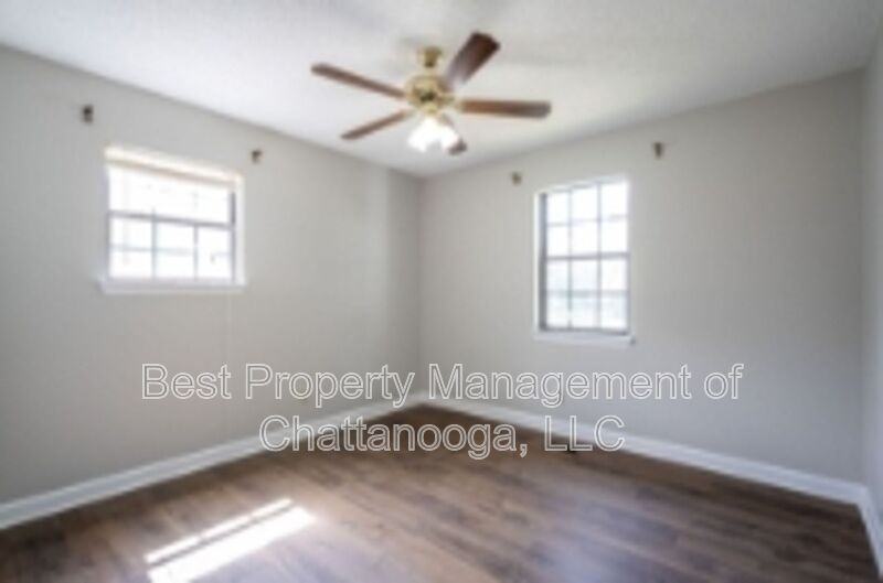 5902 Fort Sumter Drive - Photo 3 of 20