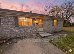 366 Bonny Lynn Dr - Photo 1 of 1