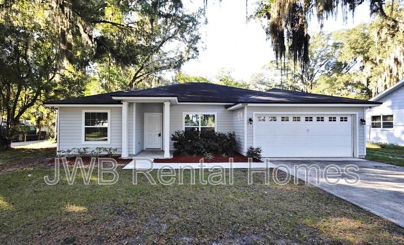 5006 Trout River Blvd - Photo 2 of 10