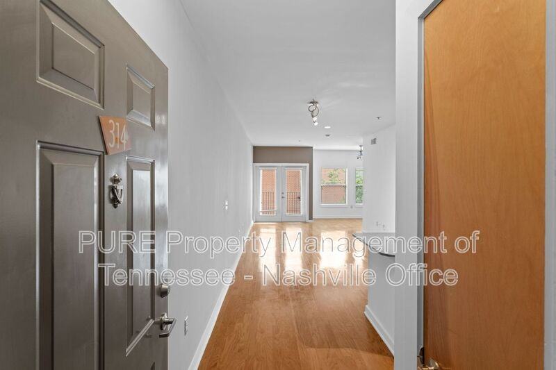 1803 Broadway #314 - Photo 4 of 25