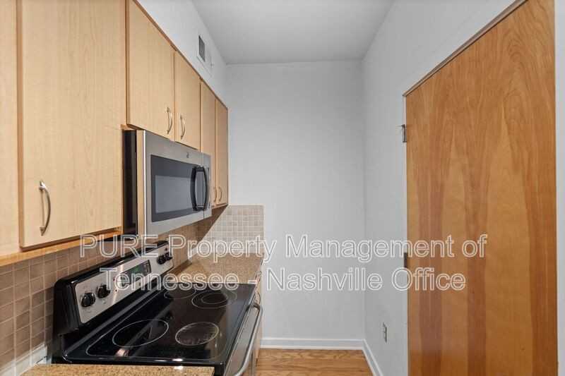 1803 Broadway #314 - Photo 7 of 25