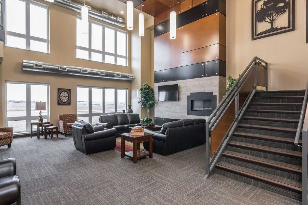 University Hills Village - Photo 2 of 50