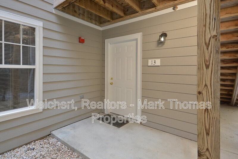 929 Morreene Rd #C13 - Photo 2 of 23
