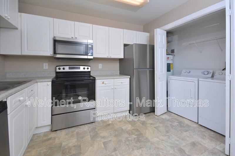 929 Morreene Rd #C13 - Photo 3 of 23