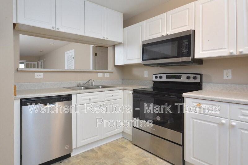 929 Morreene Rd #C13 - Photo 4 of 23