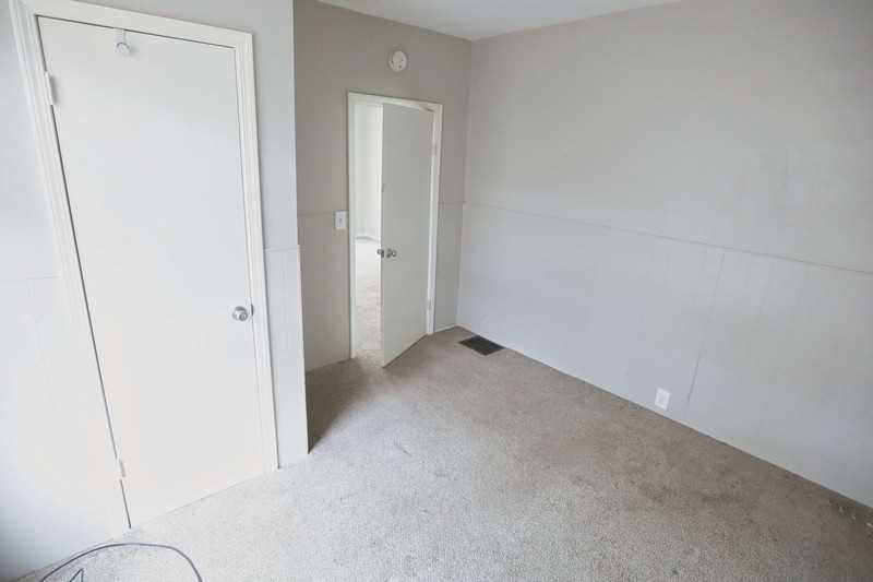 854 Crosby St Nw #1 - Photo 4 of 7