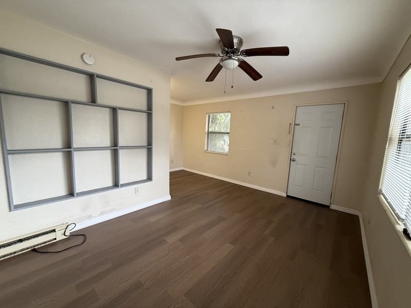 1020 Queen St N #1020A - Photo 5 of 30