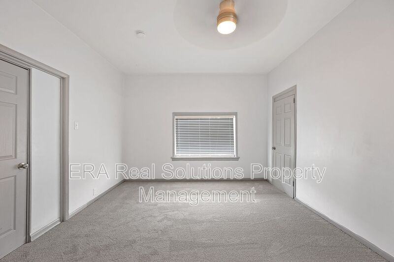 4923 Marion Ave #1 - Photo 7 of 22