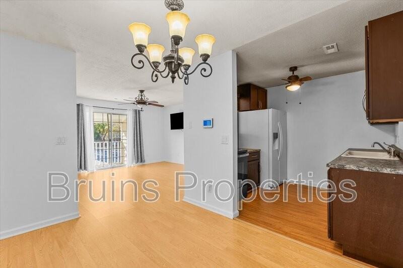 5521 Hornaday Rd - Photo 7 of 36