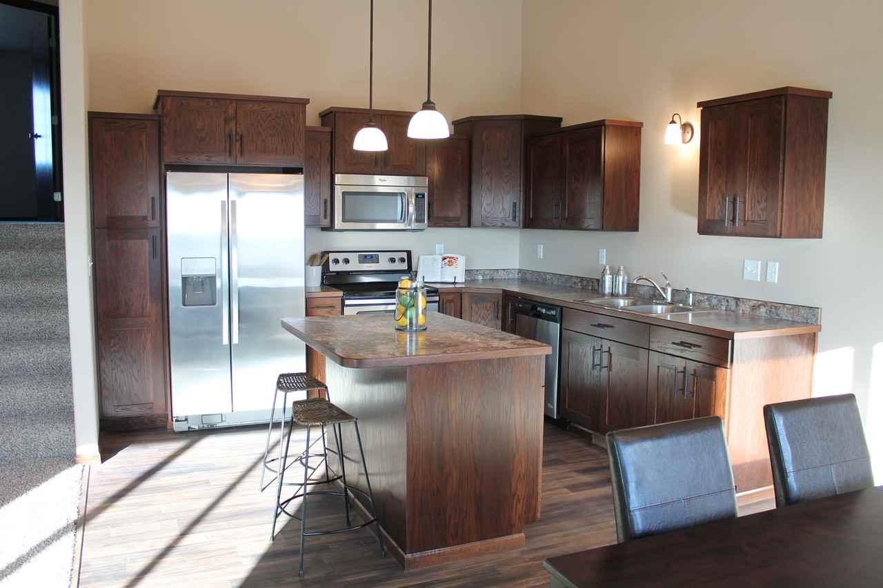 1326 12th St W - Photo 2 of 2