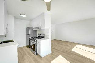 1550 Saltair Ave, prime West LA location! - Photo 1 of 1